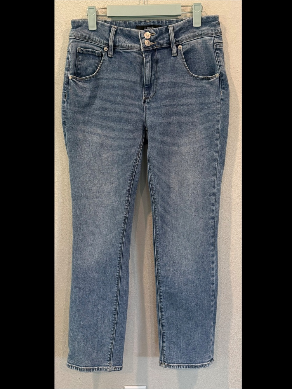 Hudson Blue Double Button Straight Leg Jeans Flap Pockets Women’s Size 6